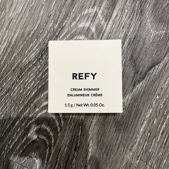 REFY Other - REFY Cream Shimmer Highlighter - Off-White